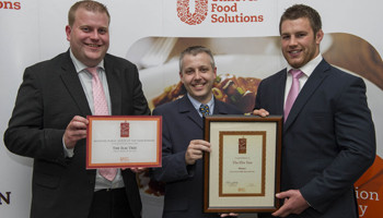 :At the presentation of the Great Carvery Pub of the Year last year were (from left): Unilever Food Solutions’ Business Decvelopment Chef Mark Mc Carthy presenting the Pub Carvery Award to Rory O’Connell of The Elm Tree, Cork, as the provincial and overall winner, with Leinster and Ireland rugby player Sean O’Brien stand-in for Pub Carvery Ambassador Tommy Bowe.