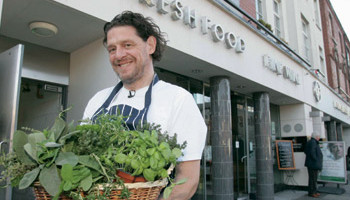 Chef Marco Pierre White standing outside Donnybrook Fair in Dublin 4, which recorded a turnaround performance in 2010 with a profit of E426,000