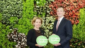 Tara McCarthy, CEO of Bord Bia with Giles Hurley, group managing director Aldi Ireland